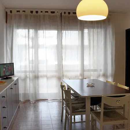 Apartment Oscar Grado